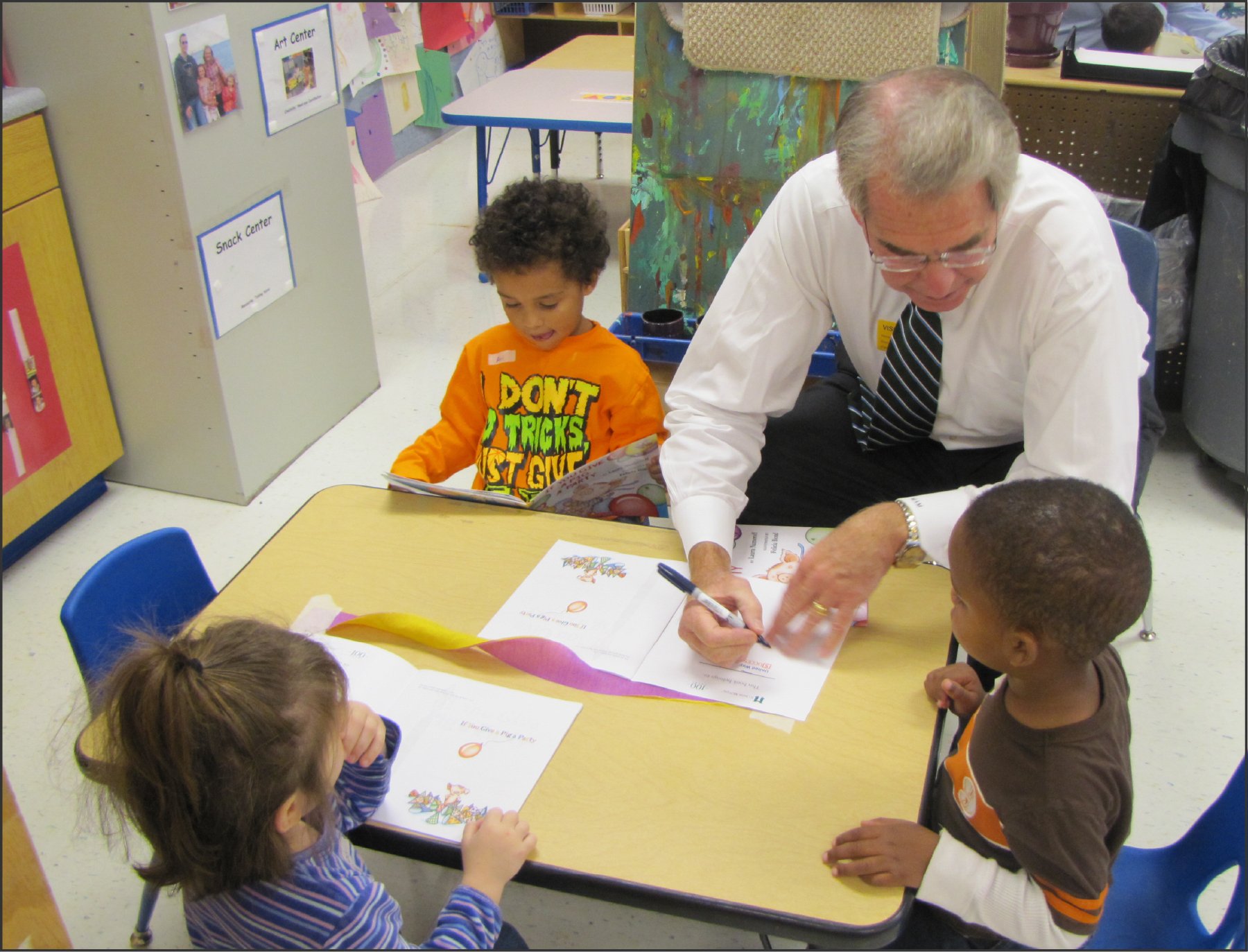 Michel McCord taking part in an educational volunteer activity on behalf of Illinois Mutual.
