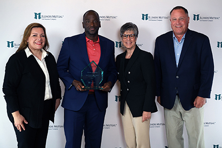 group photo with award winner, Dante