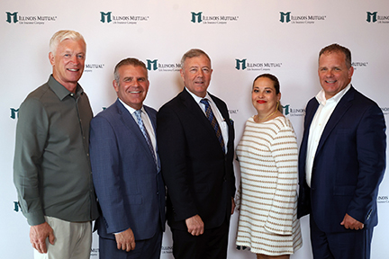 small group of agent event attendees